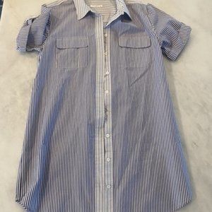 Equipment Women's Collared Button-Down Shirt Dress. Size Medium.